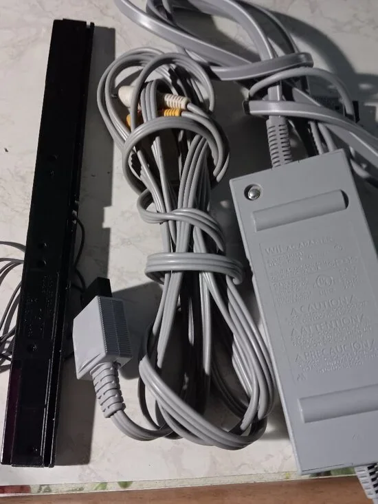 Wii BUNDLE OEM AC Adapter + Sensor Bar + AV Cable