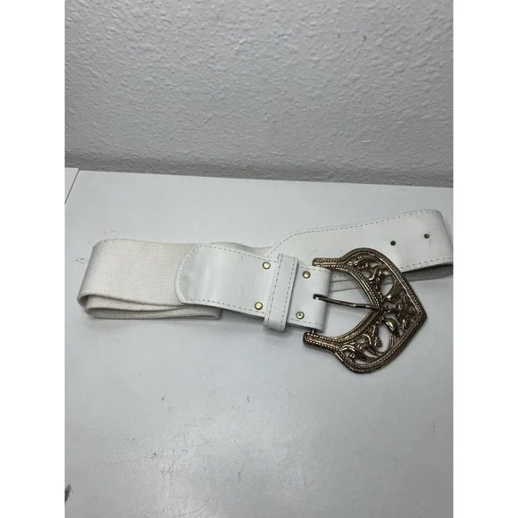 Coastal Cowgirl White Faux Leather Stretchy Belt L Chunky Gold Filagree Buckle