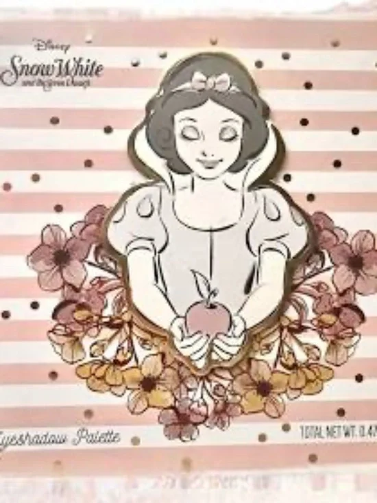 Disney's Snow White And Seven Dwarfs Shadow Palette