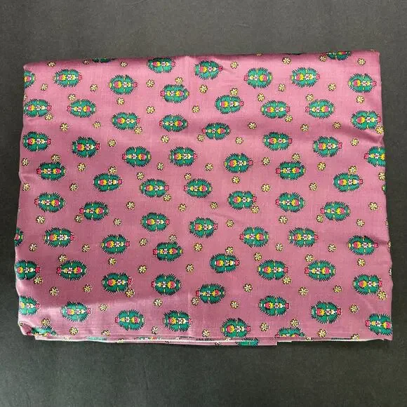 Vintage Polished Cotton Fabric Purple W/Floral Pattern 36