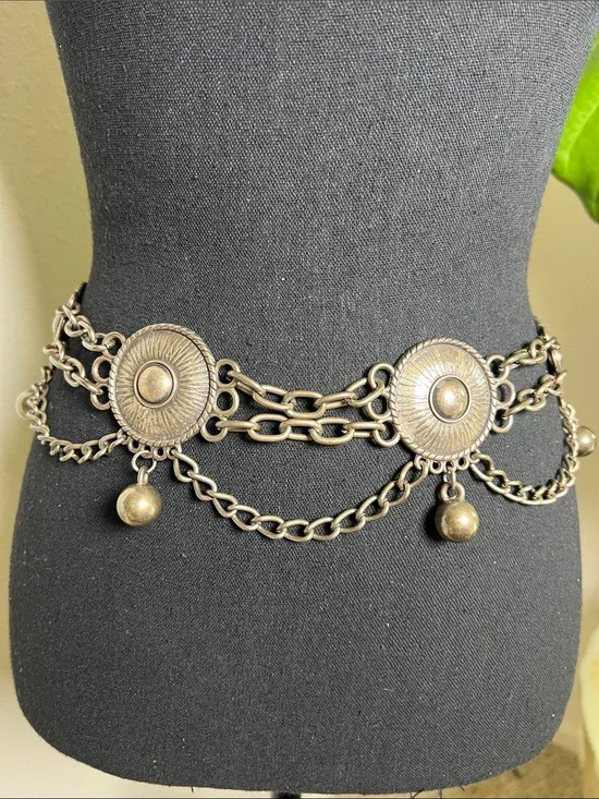 ESCADA Women’s Vintage Chainlink Metal Three-layer Antique Silver Tone Belt