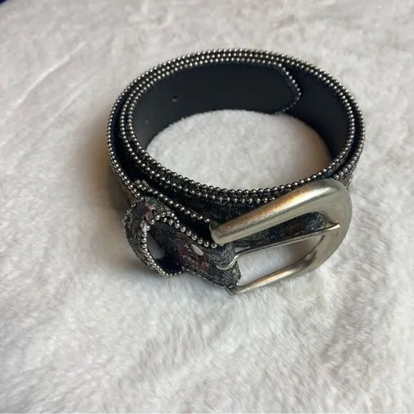 Floral Tapestry Glitzy Bonded Leather Belt Size Large