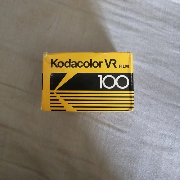 Kodak Kodacolor VR film 100 12exp 35mm‎ exp.01/1985