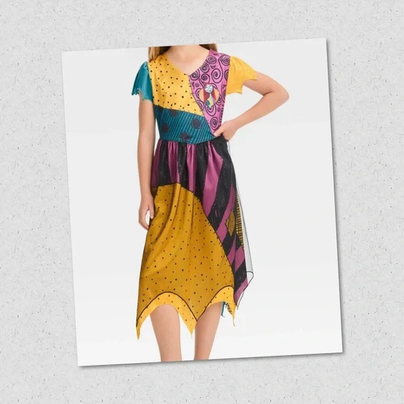 SALLY THE NIGHTMAY BEFORE CHRISTMAS Girl’s Patchwork Satin Dress Size M (8)