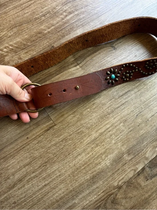 Y2K Vintage Full Riveted Light Blue turquoise Rhinestone Tan Leather belt