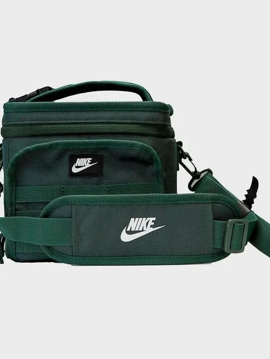 Nike Futura Sportswear Lunch Cooler Bag