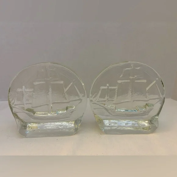 Vintage Blenko Clear Glass Sailboat Bookends 6”x6”.