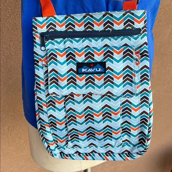 KAVU  Chevron Pattern Bag - Blue and Orange