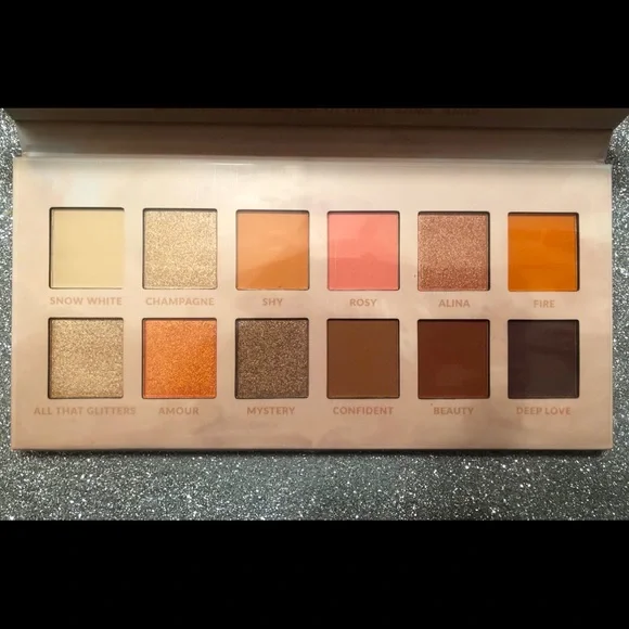 BN! BH BFF Better Together 12 Color Eyeshadow 🎨
