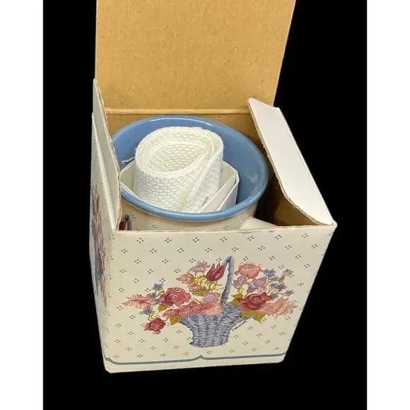 VTG Savannah 1988 Floral Mug And Rug‎ Kit Country Cross Stitch With Box