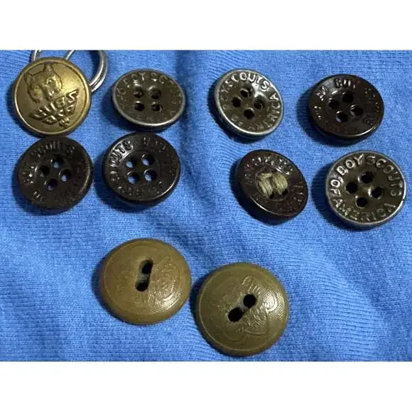 Lot of 7 Vintage Boy Scout Uniform Metal Buttons + 1 Cub & 2 Girl Scout