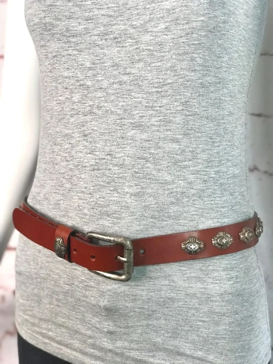 NEIMAN MARCUS Vintage Brown Leather Pewter Coastal Cowgirl Conch Belt Sz Large