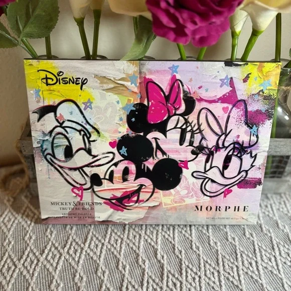Morphe Mickey & Friends Artistry Palette New Opened‎ Box. Limited edition.