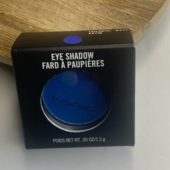 NWT MAC Cosmetics Eye Shadow Blue Triennial Wave