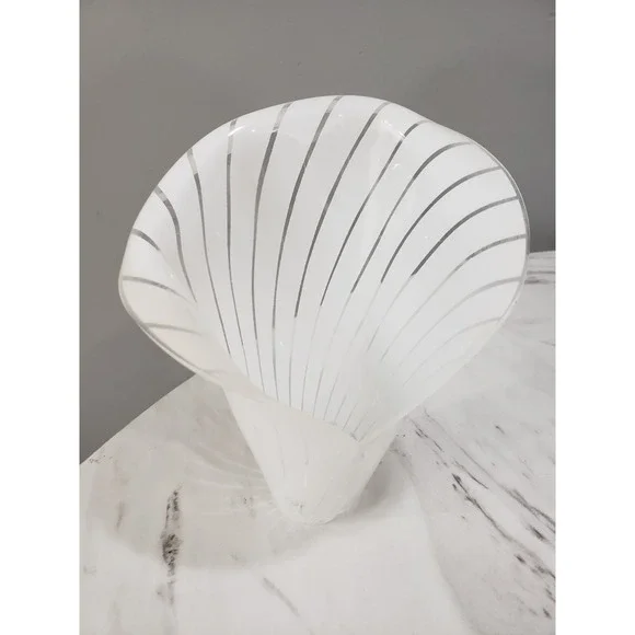 REPLACEMENT SHADE - Vintage Calla Lily Six Shade Table‎ Lamp White #3