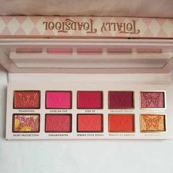 P.Louise You Give Me Butterflies Palette - Totally Toadstool