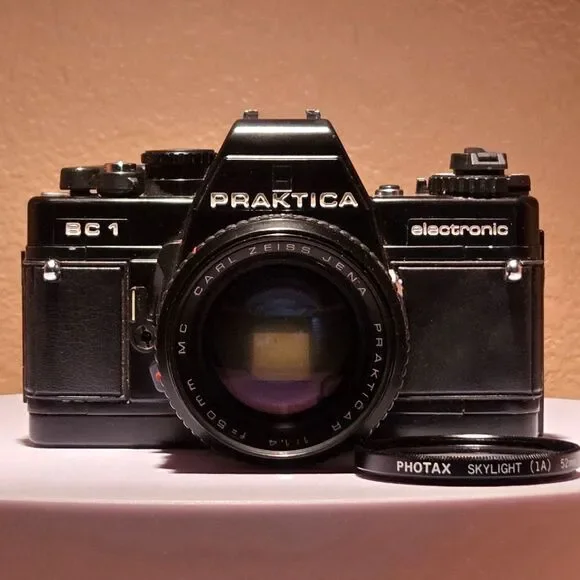 Practika BC1 Carl Zeiss Jena Practikar 50mm f1.4 Lens Original Case Tested Works