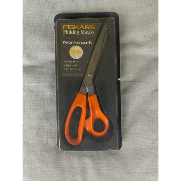 Fiskars by Normark Pinking Shears Model 9445 Orange Handle Right Hand New
