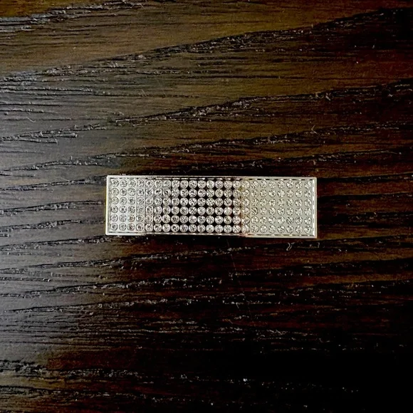 3/$10 NEVER USED silver rhinestone belt clip