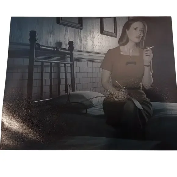 Sarah Paulson Autographed Photo 8x10