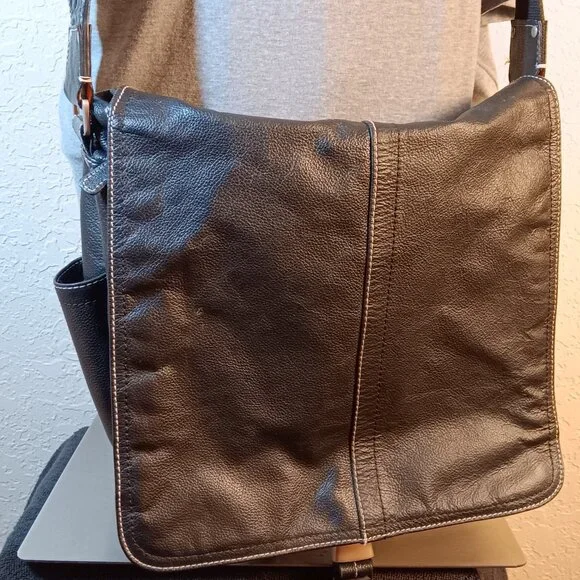 LEATHER MESSENGER /SHOULDER VINTAGE BAG - BLACK