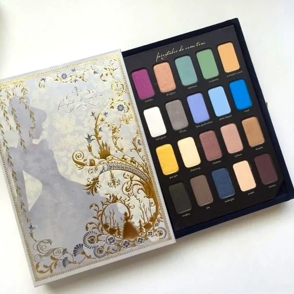 NEW Cinderella Eyeshadow Pallet