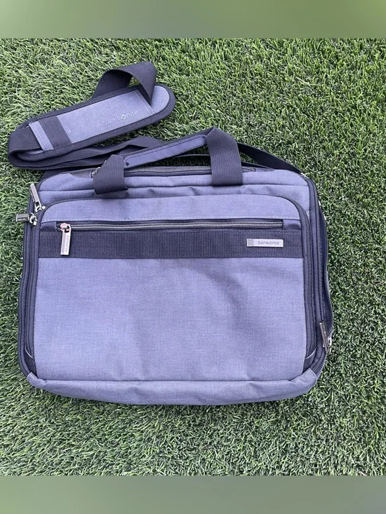 Samsonite Modern Utility Messenger Bag Laptop Briefcase Grey Charcoal