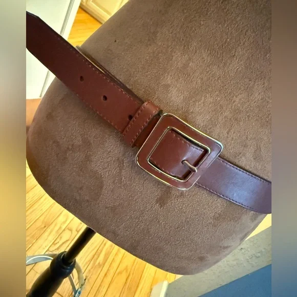 Brown Leather Belt Unique Buckle