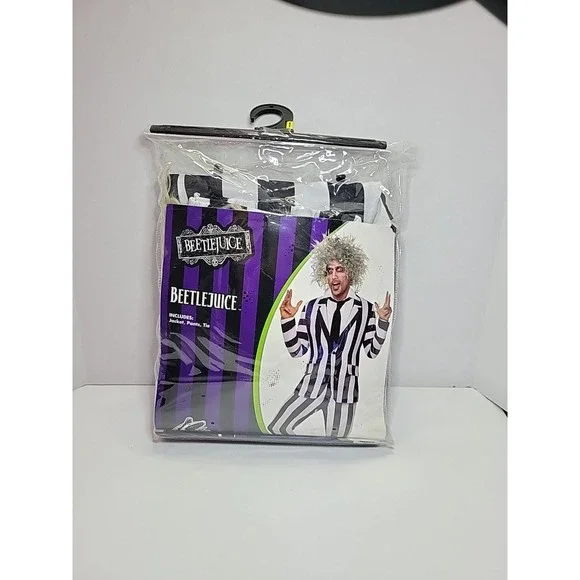 Spirit Halloween‎ Beetlejuice Adult Men's Costume Size Medium & Wig Included