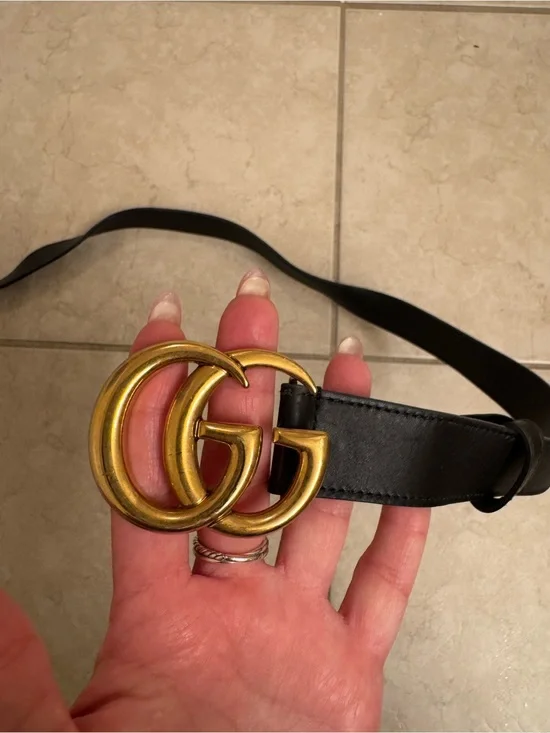 Gucci Black Leather Belt with Gold Double G Buckle