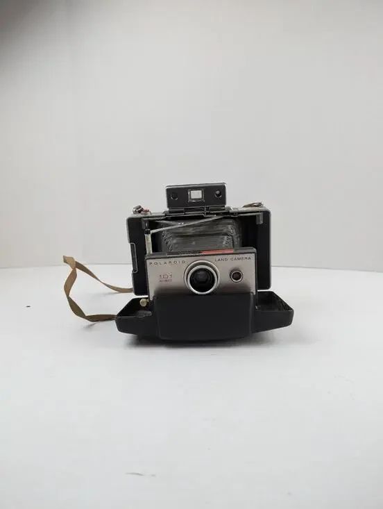 Vintage Polaroid Land Camera Model 101 Folding Instant Camera Untested USA