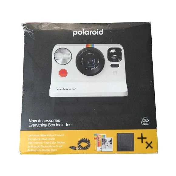 Bb. Polaroid Now Instant‎ Camera Generation 2 Bundle  New (film date 08/24)