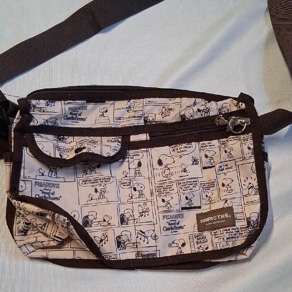 PEANUTS, HAPI+TAS Comic Print Messenger Bag - Black and Cream