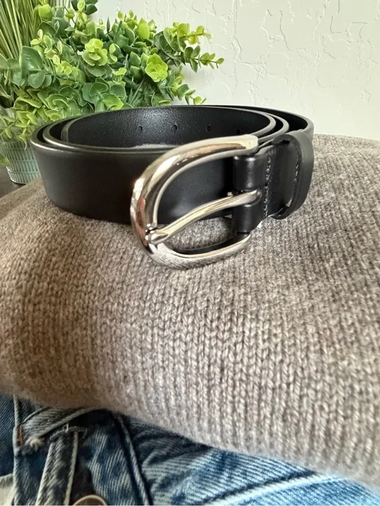 J.Crew Black Leather Belt Minimal Silver Buckle Size 38 Medium NWT