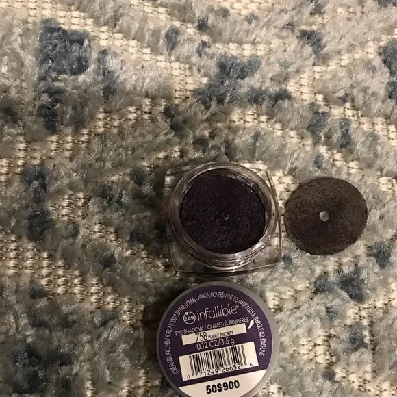 (New) L’Oréal infallible purple priority