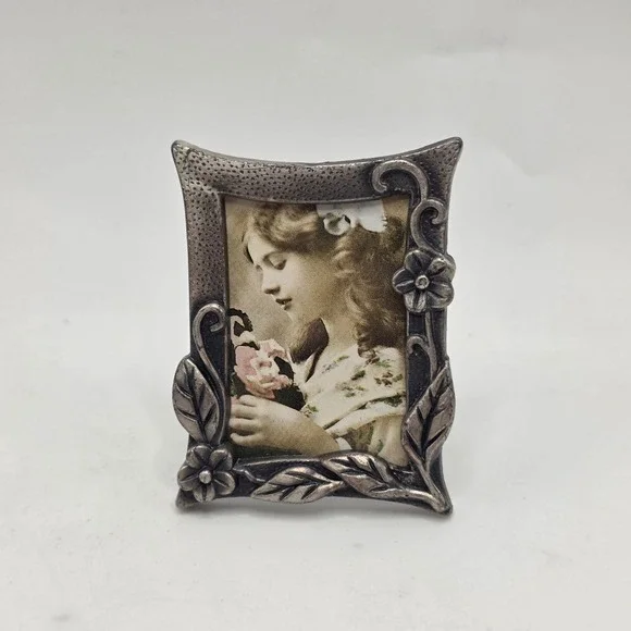 Vintage Mini Ornate Silver Tone‎ Picture Frame Victorian Girl Rose