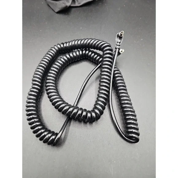 Pentax Flexible 6 ft Camera-Flash Sync Cord.