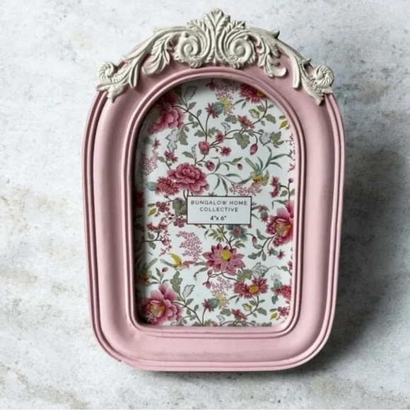 Pink Floral ornate Frame antique style for 4”x6” photo