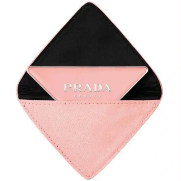 💯 Authentic Prada Black and pink mirror set Elegant Accessory