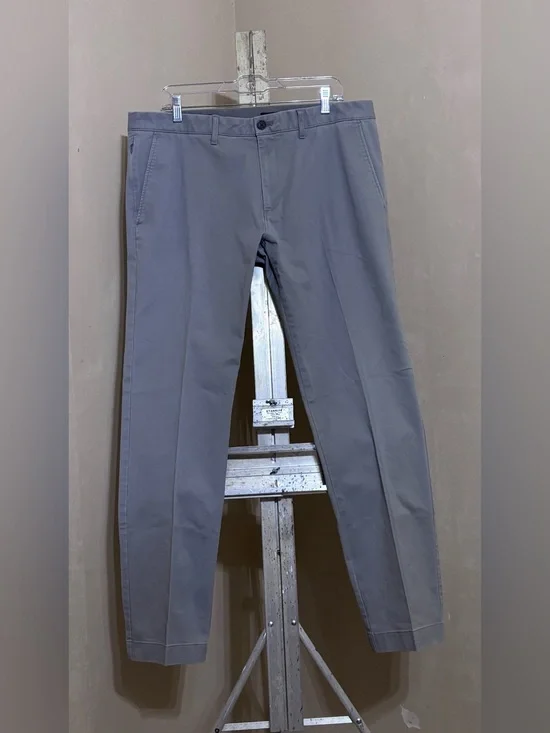J. Crew Flex Slim Men's Grey Chino Trousers Sz 36/32