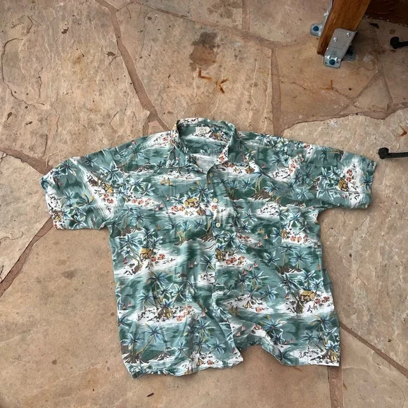 Vintage J. Crew Hawaiian Shirt - Bora Bora Huts & Palm Trees