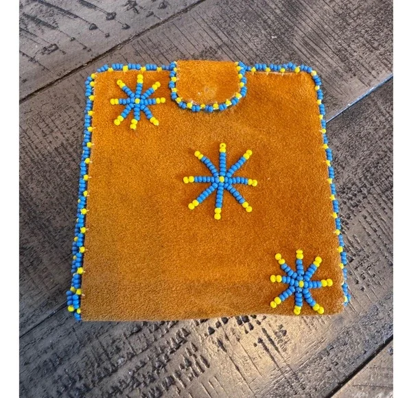 Northwestern Ontario Indians Beaded Suede Wallet Vintage Sunburst Folk Art