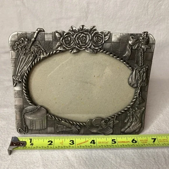 Pewter Picture Frame With Ladies Accessories 4 X 6 Inches