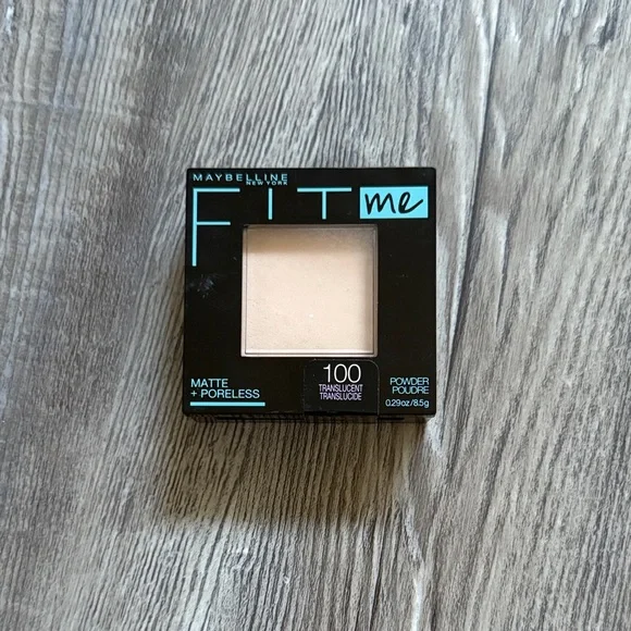 NWT Maybelline New York Fit Me Translucent Powder