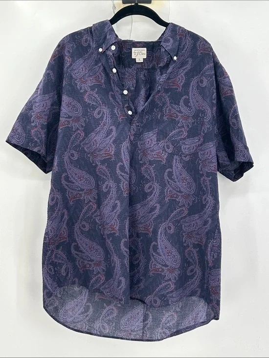J. CREW Men’s Short-sleeve seersucker popover shirt Size Large Purple Paisley