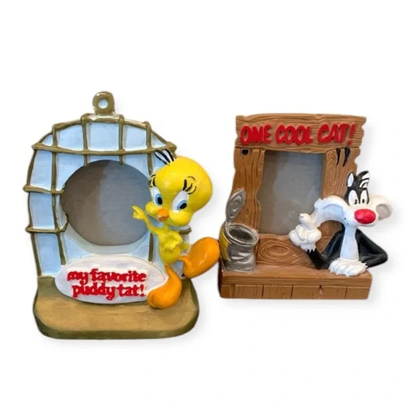 Set 2 Warner Brothers Looney Tunes Sylvester & Tweety Bird Resin picture frames