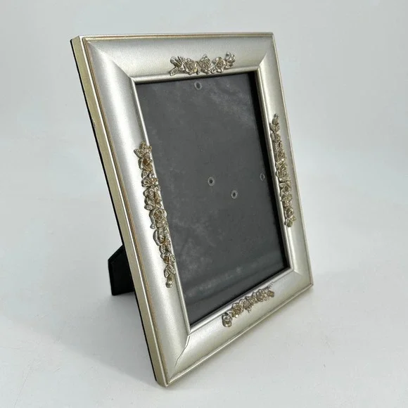 Silver Tone Ornate‎ Floral Rose Picture Frame Tabletop Wall Mount 5x7 Style