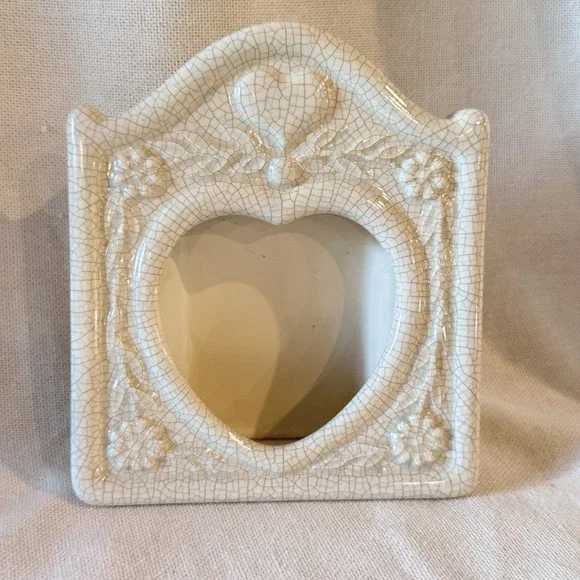 VTG Ceramic Heart Shaped Picture Frame Crackled Floral Wedding Cottage Decor