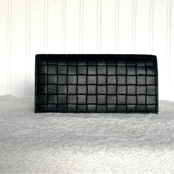 NWT Authentic Bottega Veneta Printed Grid Calf Leather Flap Long Wallet Black