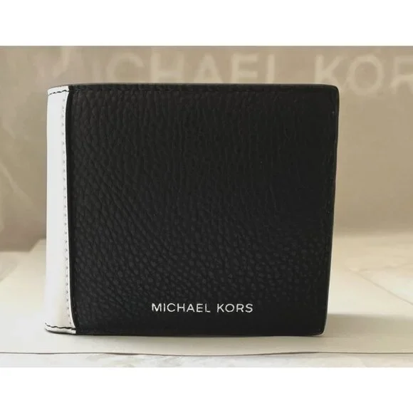 New Michael Kors Cooper Two-Tone Billfold Wallet with Coin Pouch Black / White